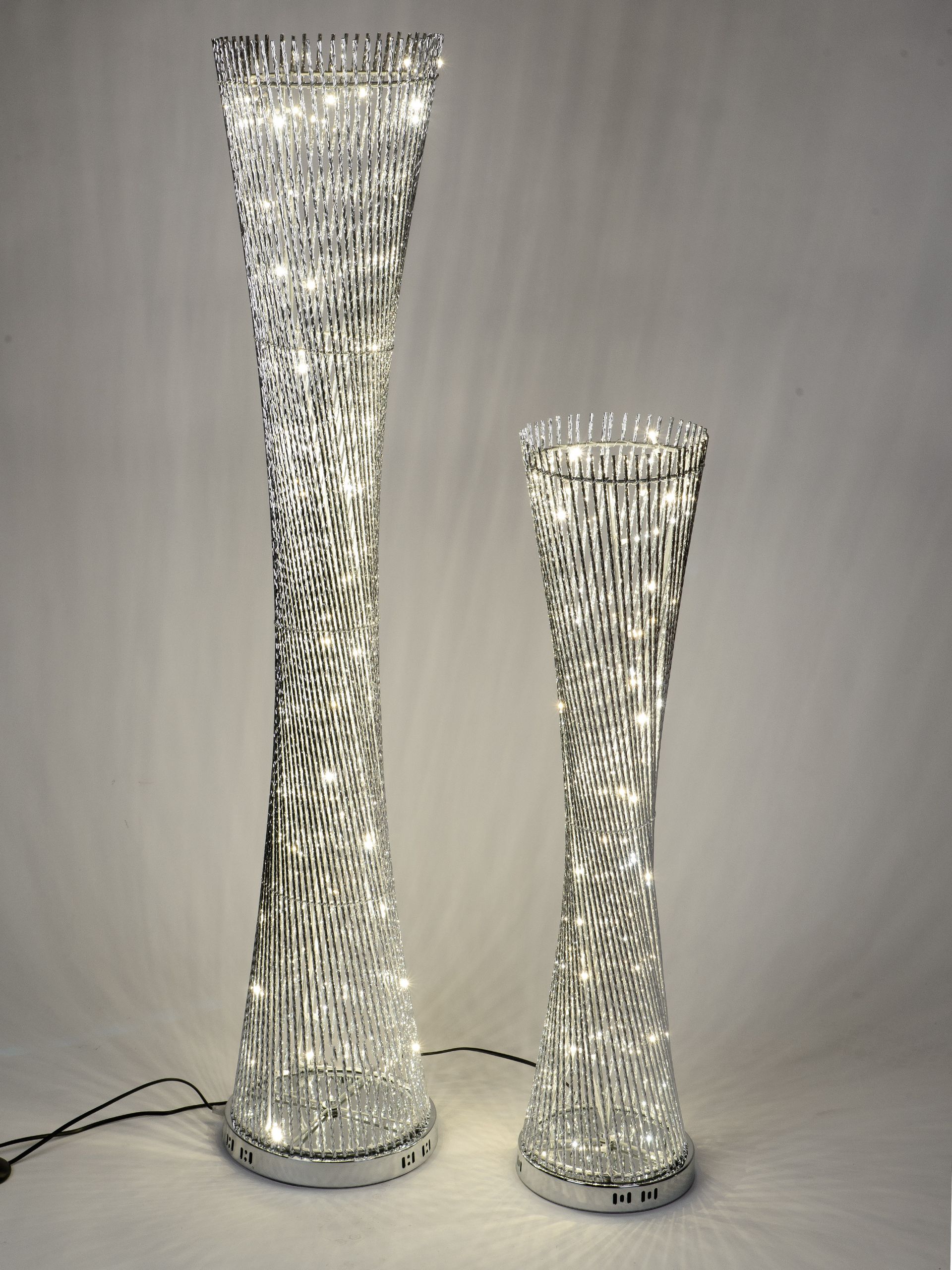 Lampe 100 cm x 25cm Nickel weiss mit weissem Schirm und glänzendem Nickel-Fuß