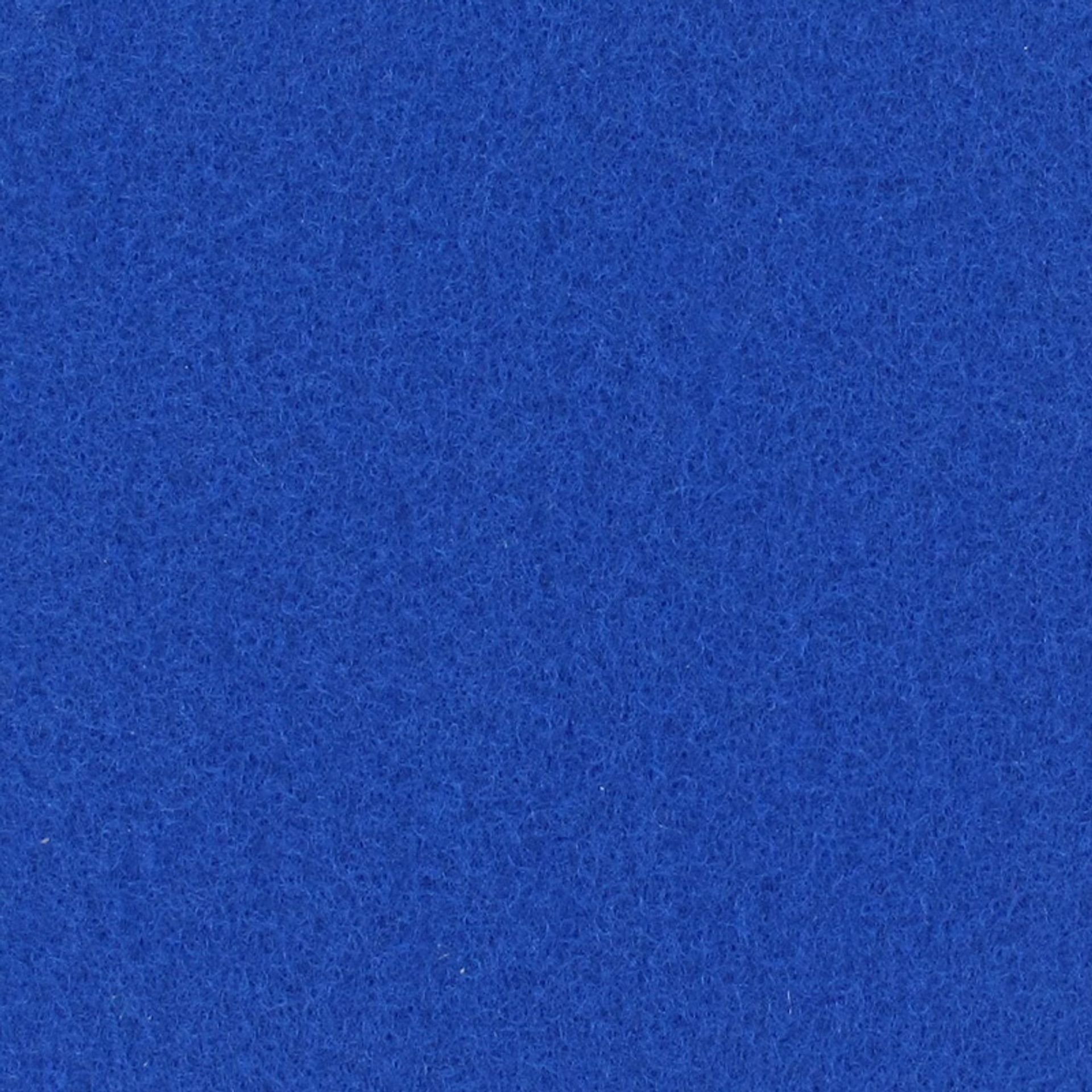 Messeboden Flacher-Nadelvlies EXPOSTYLE Electric Blue 0064 mit Schutzfolie  - Rollenbreite 400 cm
